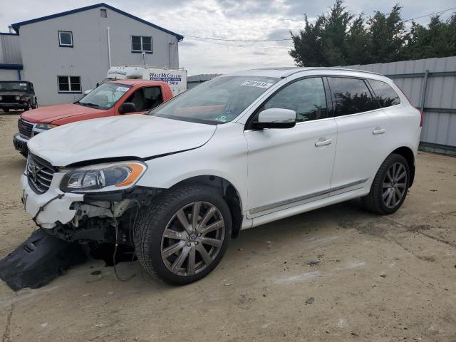 VOLVO XC60 T5 IN 2017 yv440mdu2h2139033