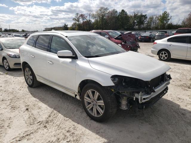 VOLVO XC60 T5 IN 2017 yv440mdu4h2038365