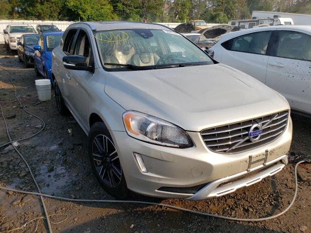 VOLVO XC60 T5 IN 2017 yv440mrr3h2088579