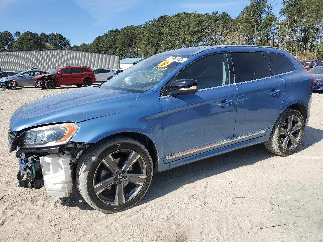 VOLVO XC60 2017 yv440mrr6h2060369