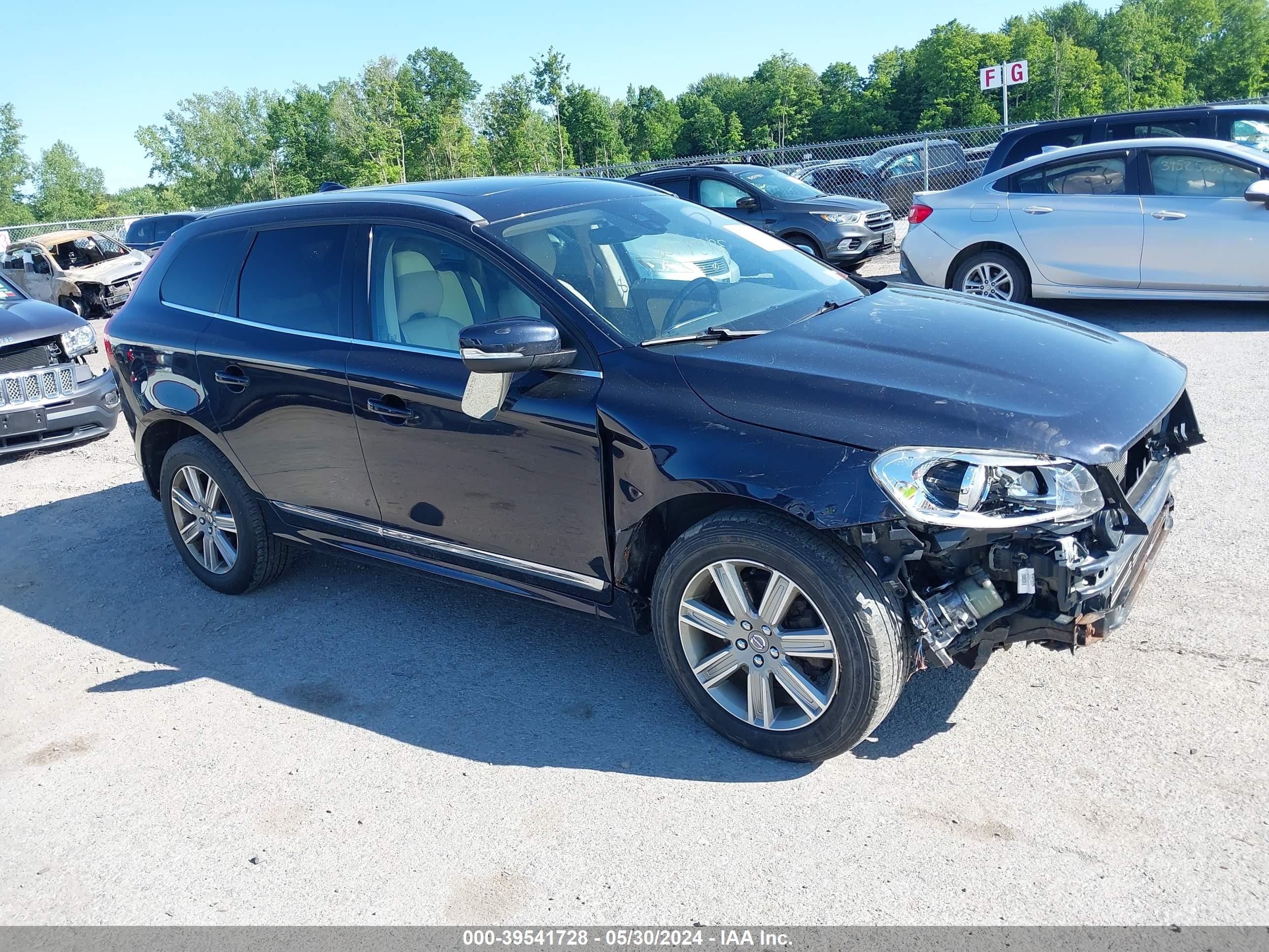 VOLVO XC60 2017 yv440mru0h2031969