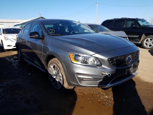 VOLVO S60 CROSS 2018 yv440mum5j2006286