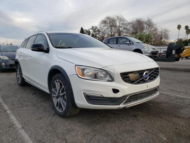 VOLVO V60 CROSS 2017 yv440mwk1h1025784