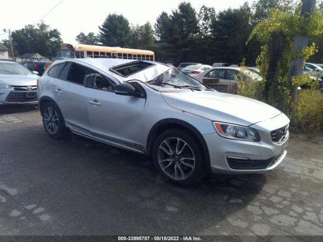 VOLVO V60 CROSS COUNTRY 2018 yv440mwk2j2054579