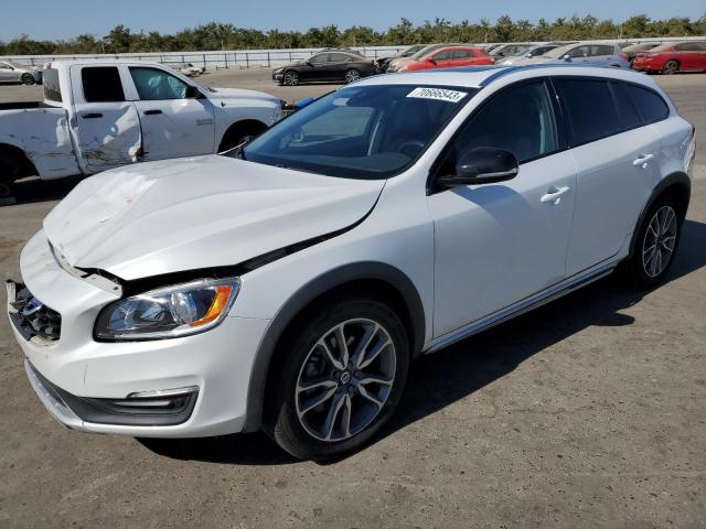 VOLVO V60 2018 yv440mwk2j2056414