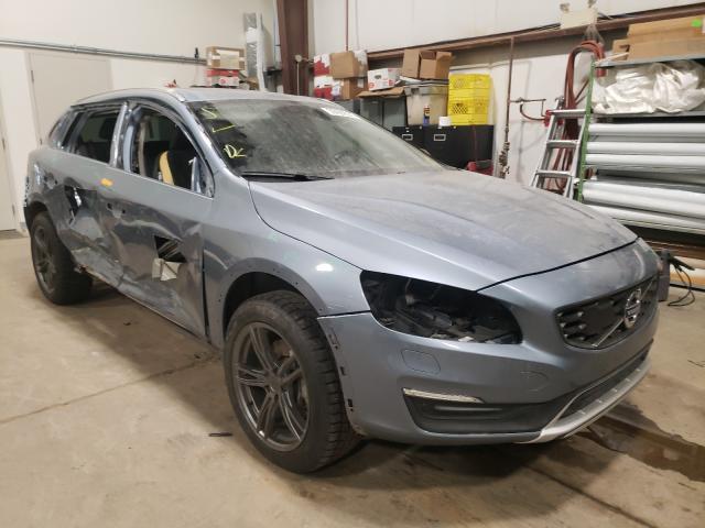 VOLVO V60 CROSS 2017 yv440mwk6h1040815