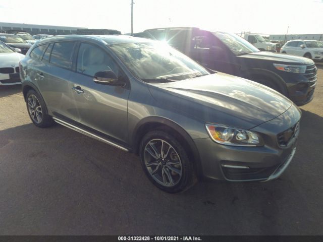 VOLVO V60 CROSS COUNTRY 2017 yv440mwk7h1041326