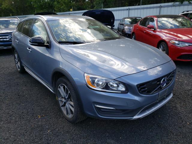 VOLVO V60 CROSS 2017 yv440mwk8h1035552