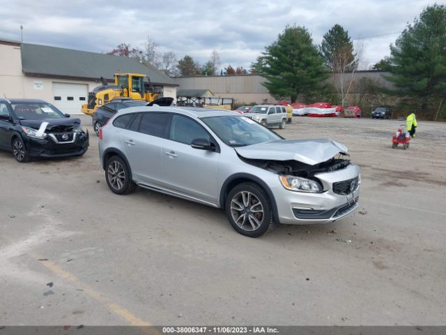 VOLVO V60 CROSS COUNTRY 2017 yv440mwk8h1038192