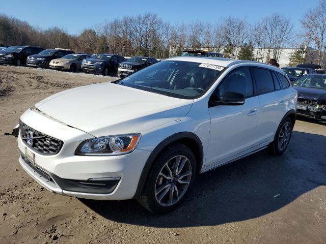 VOLVO V60 2017 yv440mwk9h1039528