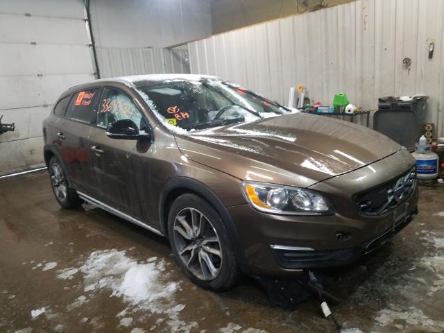 VOLVO V60 CROSS 2017 yv440mwkxh1023676