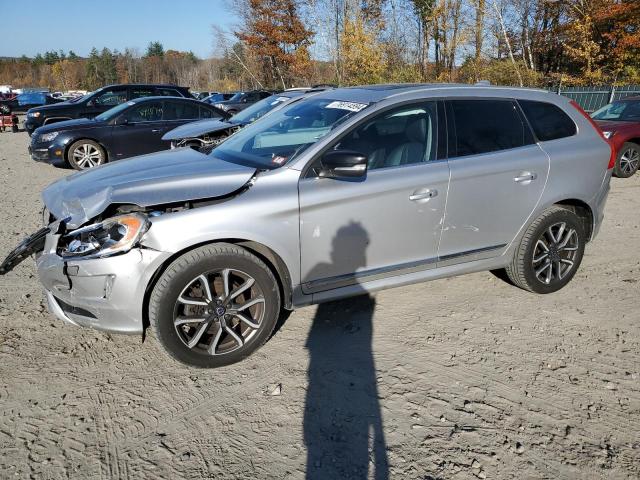 VOLVO XC60 T6 DY 2017 yv449mrr6h2028043