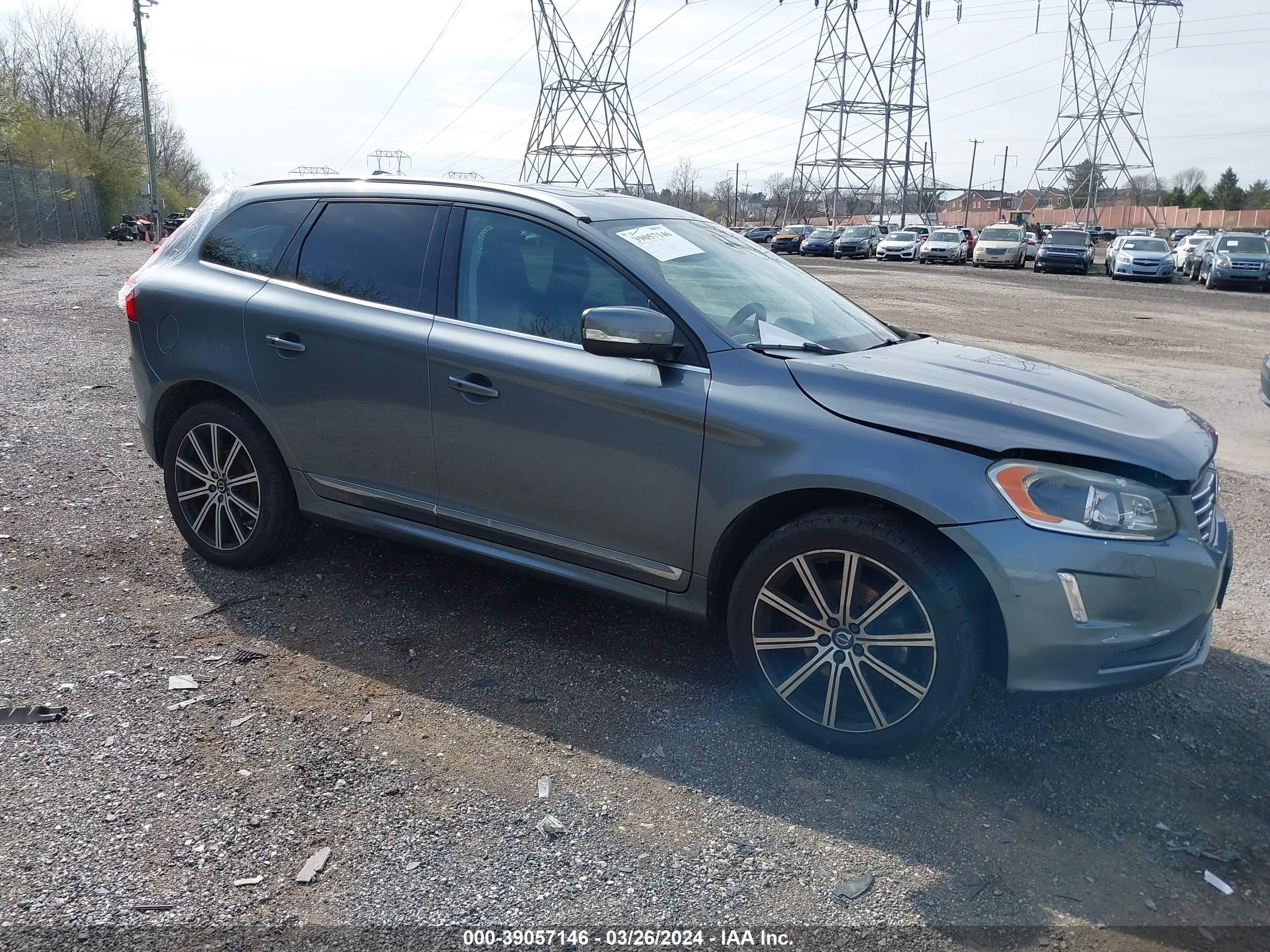 VOLVO XC60 2017 yv449mru7h2011773