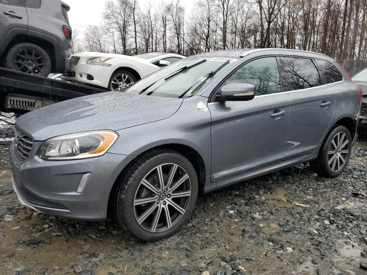 VOLVO XC60 2017 yv449mru8h2180300