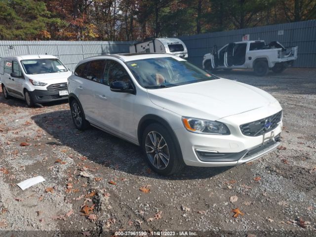 VOLVO V60 CROSS COUNTRY 2016 yv4612hk2g1006229