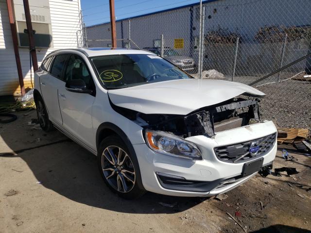 VOLVO V60 CROSS 2016 yv4612hk4g1003218