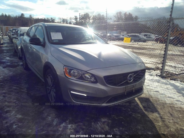 VOLVO V60 CROSS COUNTRY 2015 yv4612hk5f1000651