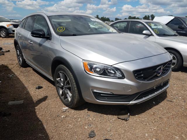 VOLVO V60 CROSS 2015 yv4612hkxf1000192