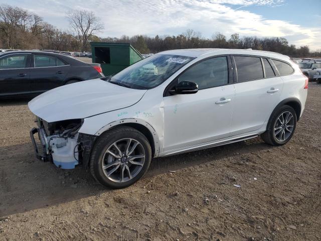 VOLVO V60 2015 yv4612hm3f1000987