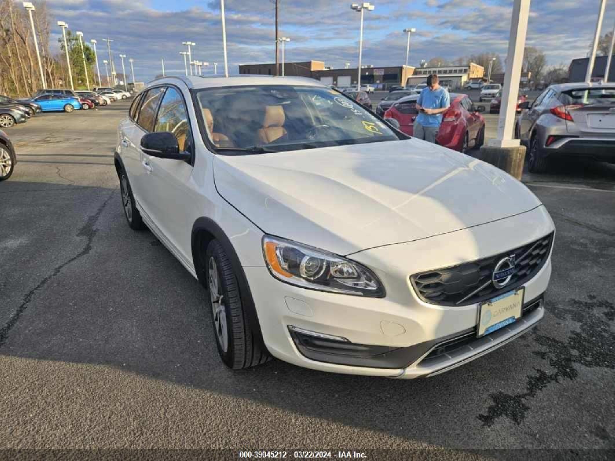 VOLVO V60 CROSS COUNTRY 2015 yv4612hm5f1001879