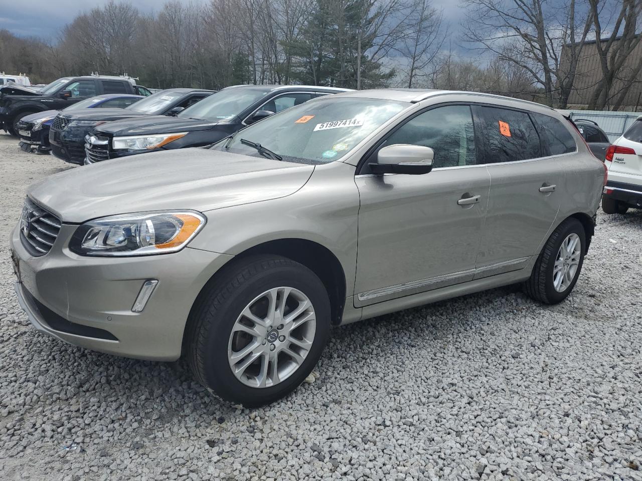 VOLVO XC60 2016 yv4612rk1g2825807