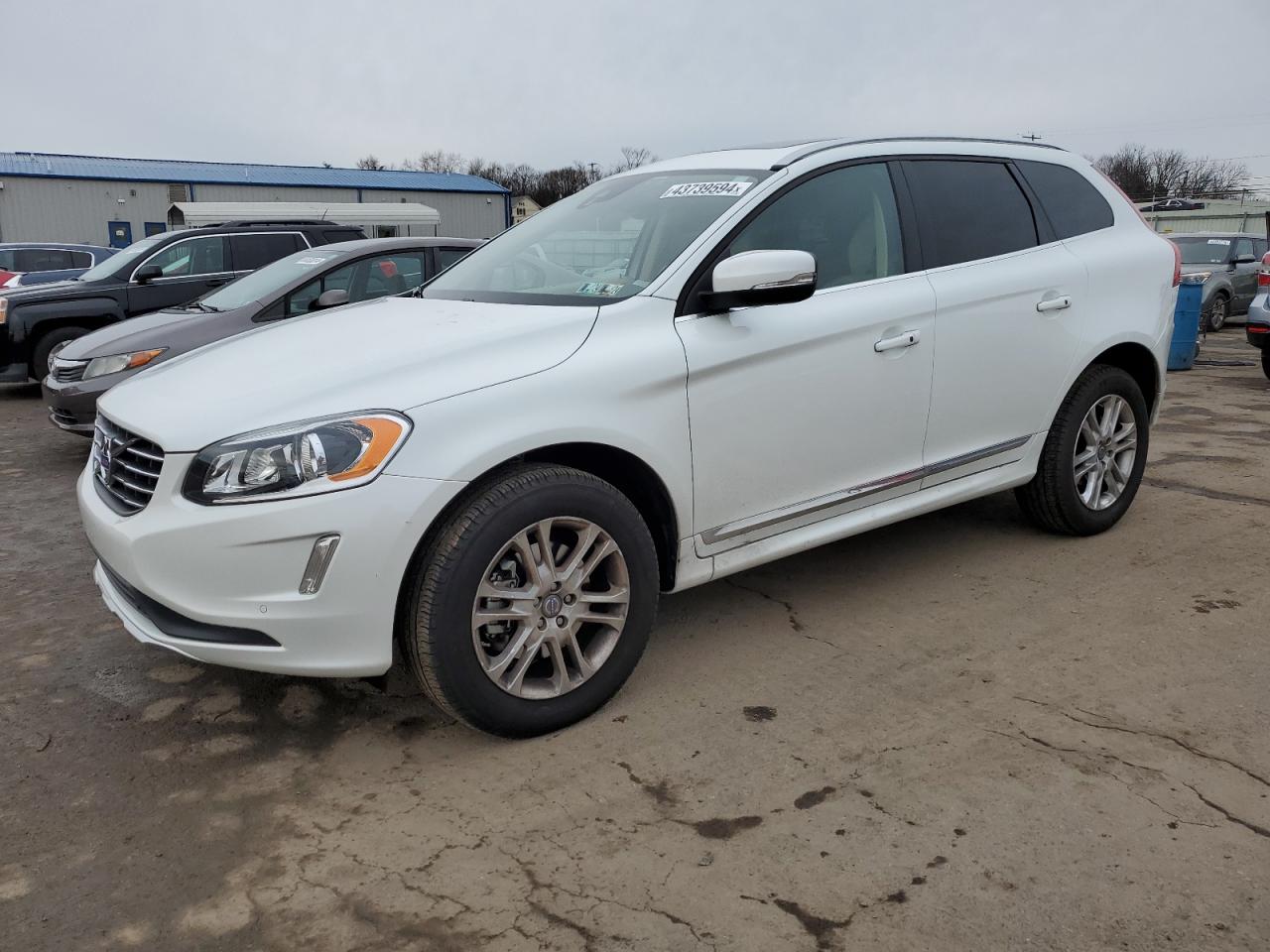 VOLVO XC60 2015 yv4612rk5f2680124