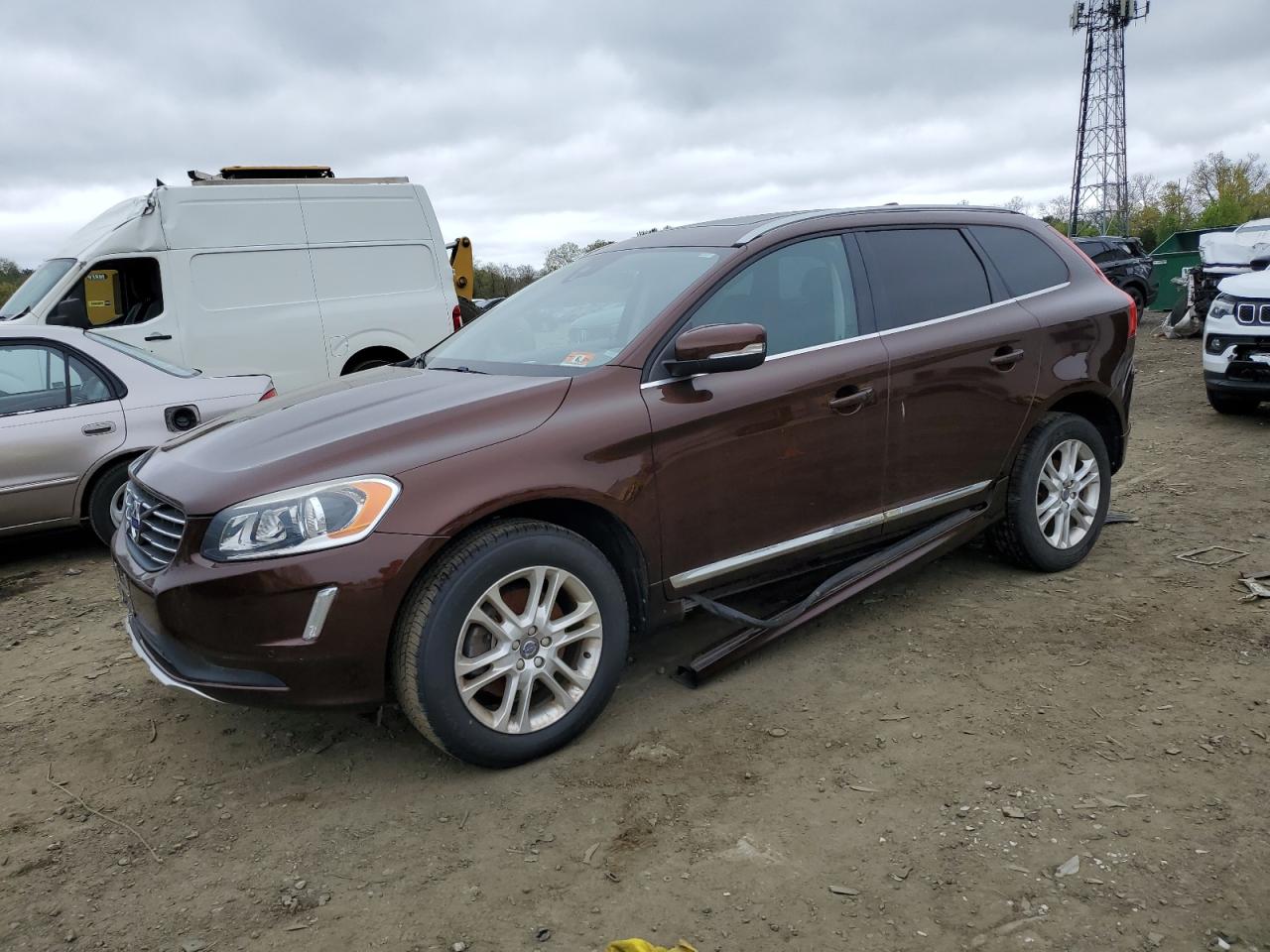 VOLVO XC60 2015 yv4612rk6f2723420