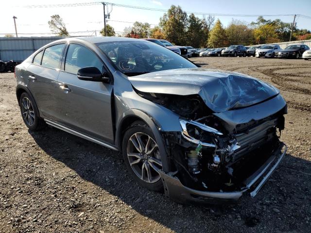 VOLVO S60 CROSS 2016 yv4612um6g2000483