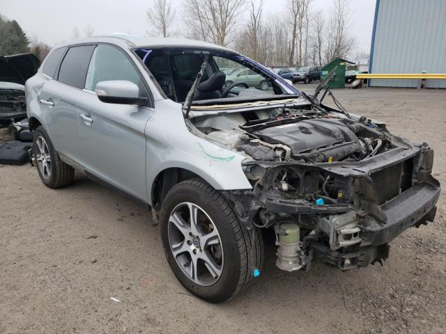 VOLVO XC60 T6 2013 yv4902dz0d2429481