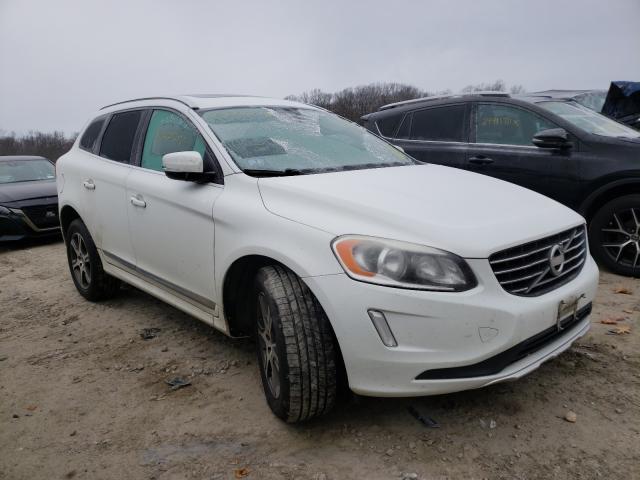 VOLVO XC60 T6 2014 yv4902dz0e2535902