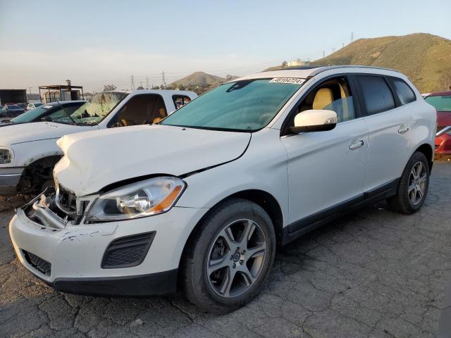 VOLVO XC60 2013 yv4902dz1d2400538