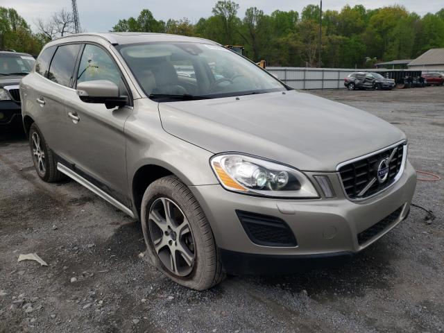 VOLVO XC60 T6 2013 yv4902dz1d2425519