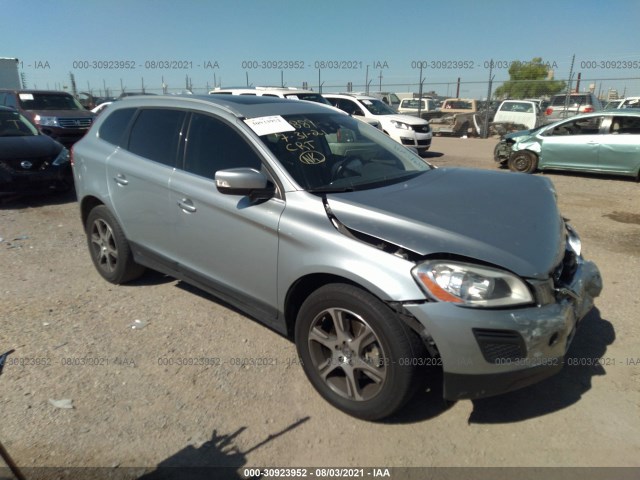 VOLVO XC60 2013 yv4902dz1d2430204