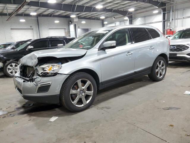 VOLVO XC60 T6 2013 yv4902dz2d2416571