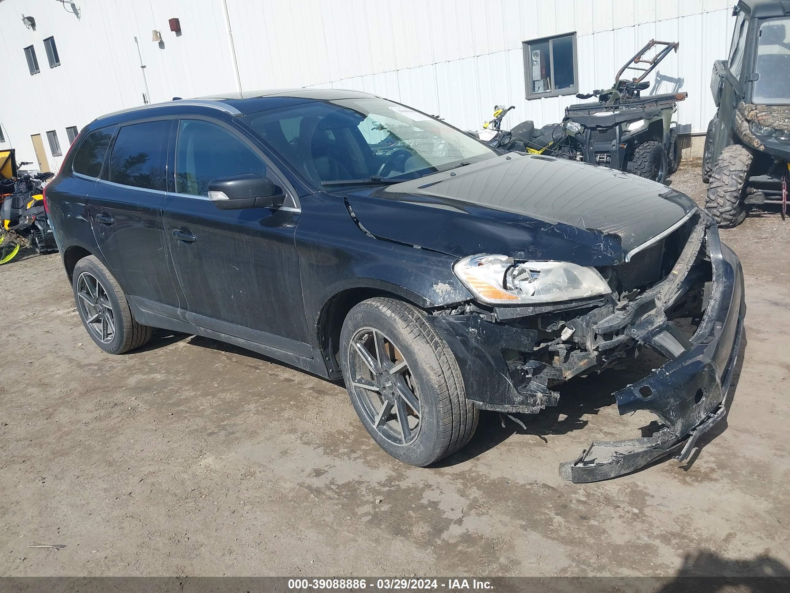 VOLVO XC60 2013 yv4902dz3d2464371