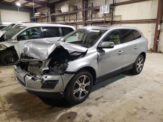 VOLVO XC60 T6 2013 yv4902dz3d2465147