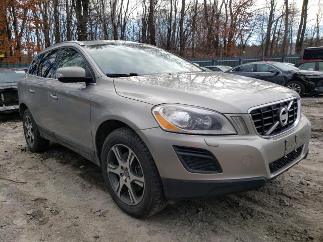 VOLVO XC60 T6 2013 yv4902dz4d2441777