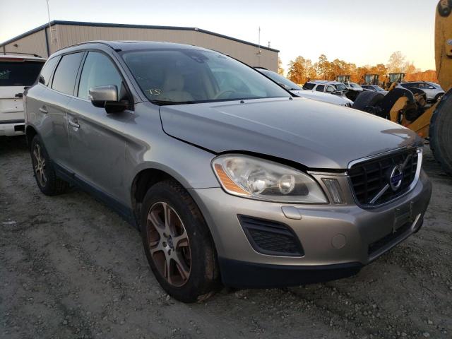 VOLVO XC60 T6 2011 yv4902dz7b2206383