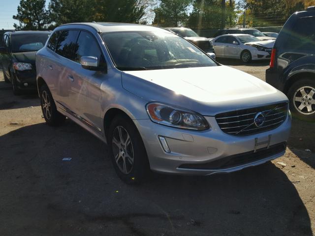 VOLVO XC60 T6 2014 yv4902dz7e2521625