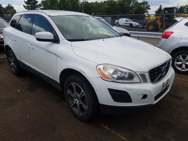 VOLVO XC60 T6 2012 yv4902dz8c2342698