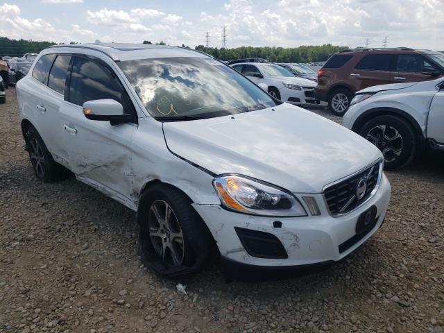 VOLVO XC60 T6 2013 yv4902dz8d2376898