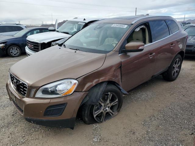 VOLVO XC60 T6 2013 yv4902dz8d2466164