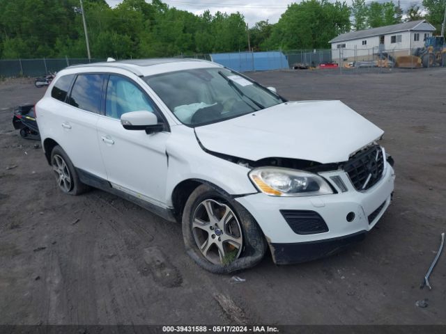 VOLVO XC60 2013 yv4902dzxd2439399