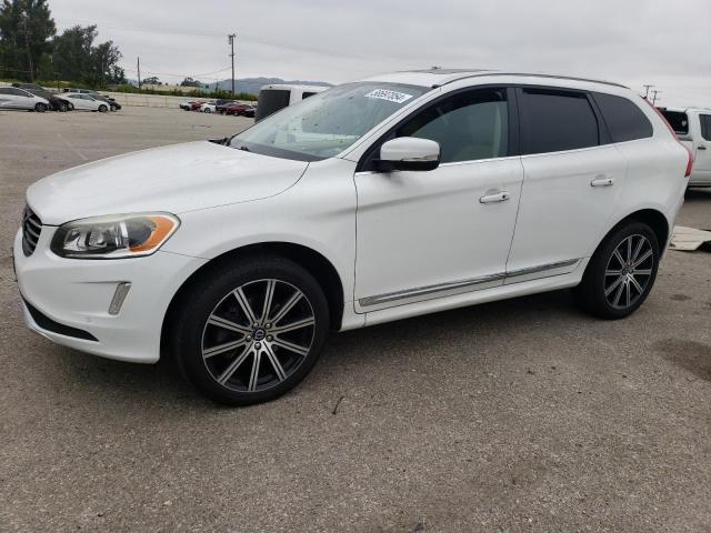 VOLVO XC60 2015 yv4902rkxf2729978