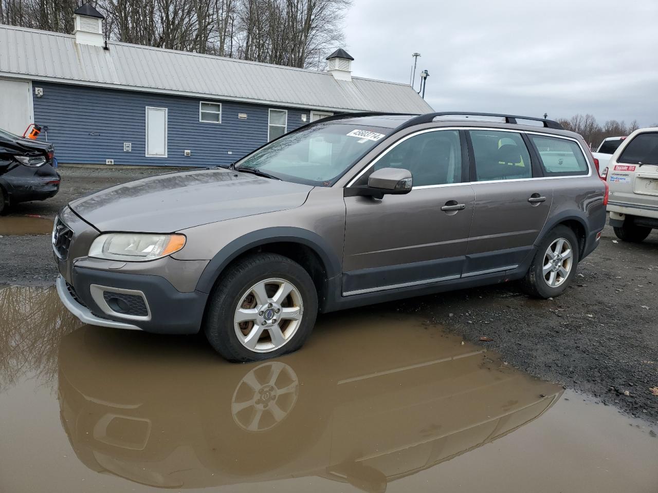 VOLVO XC70 2011 yv4940bz3b1094411