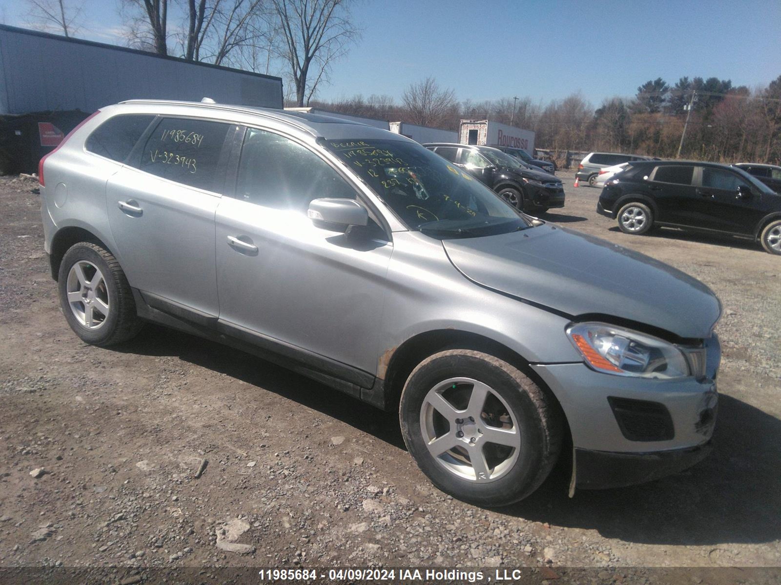 VOLVO XC60 2012 yv4952dz8c2323943