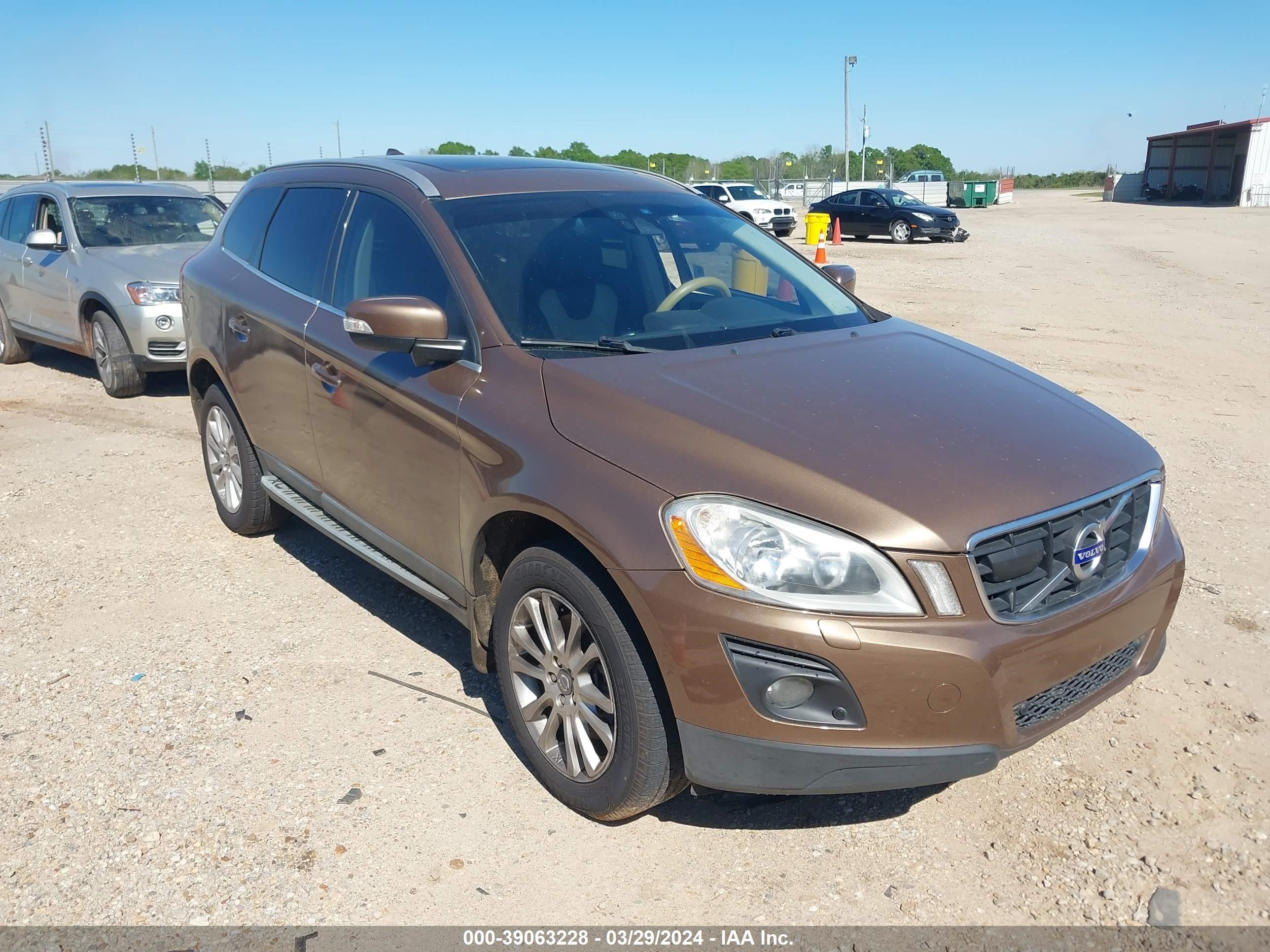 VOLVO XC60 2010 yv4992dz6a2023951