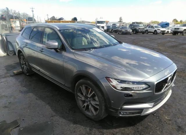 VOLVO V90 CROSS COUNTRY 2017 yv4a22nl4h1004438