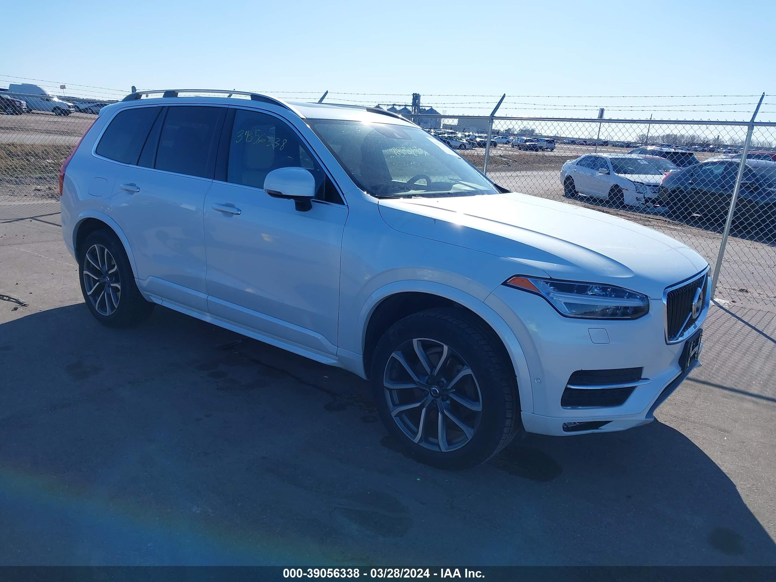 VOLVO XC90 2018 yv4a22pk2j1353396