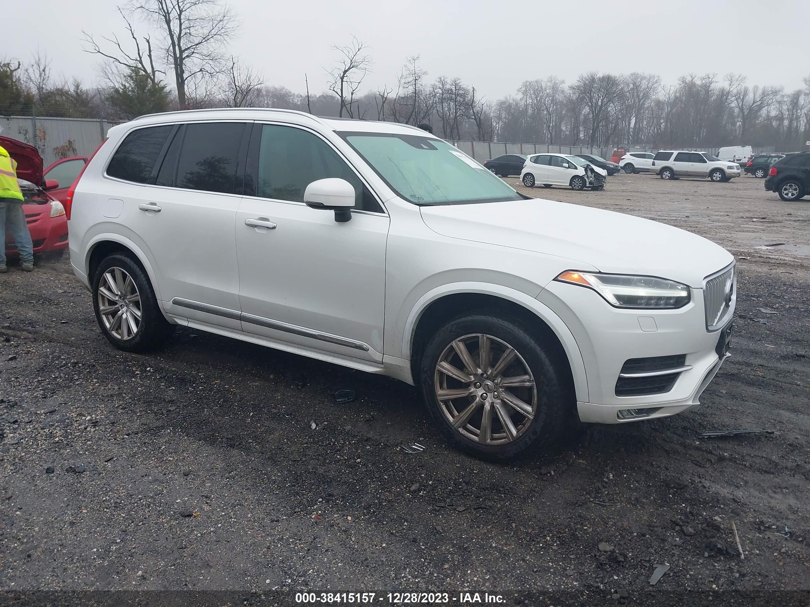 VOLVO XC90 2016 yv4a22pl4g1044188